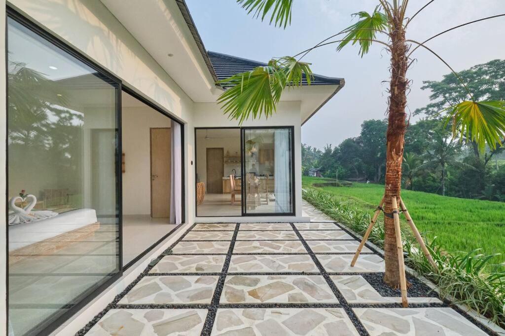 Newly! 3Bdr Modern Villa Close To Ubud Center ภายนอก รูปภาพ