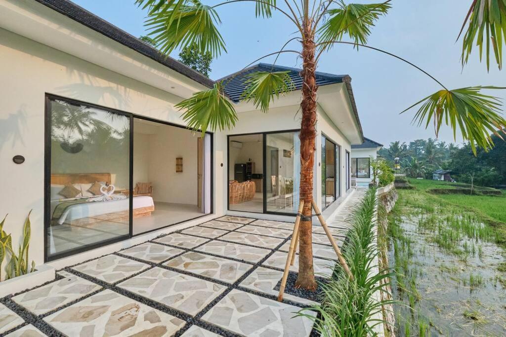 Newly! 3Bdr Modern Villa Close To Ubud Center ภายนอก รูปภาพ